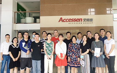 20/08/19 上?，F(xiàn)代集團工程咨詢公司設(shè)計團隊參觀艾克森換熱設(shè)備生產(chǎn)基地