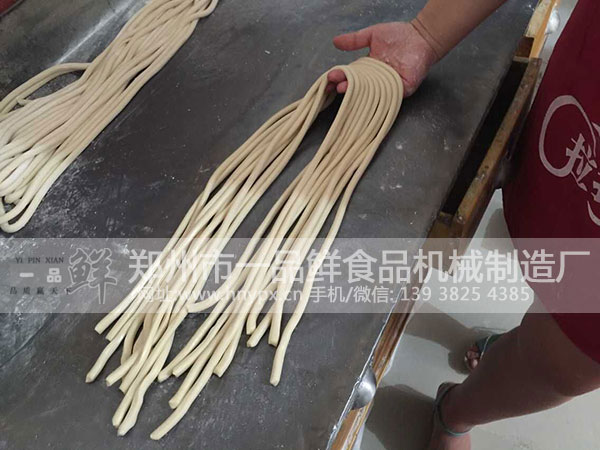 山西陜西棍棍面、西北拉條子(圖5)